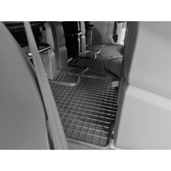 Pryžové rohože na míru pro VOLKSWAGEN T7 Multivan 3.rada (od 2022)