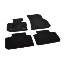 Koberce BMW X4 G02 (od 2018) textilní klasik