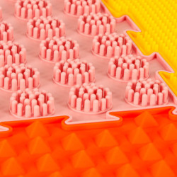 ORTOPEDICKÁ PODLOŽKA SMYSLOVÁ SKLÁDAČKA MASÁŽ MONTESSORI 8 dílků