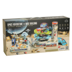 Parkovací garáž s tříúrovňovým výtahem 2v1