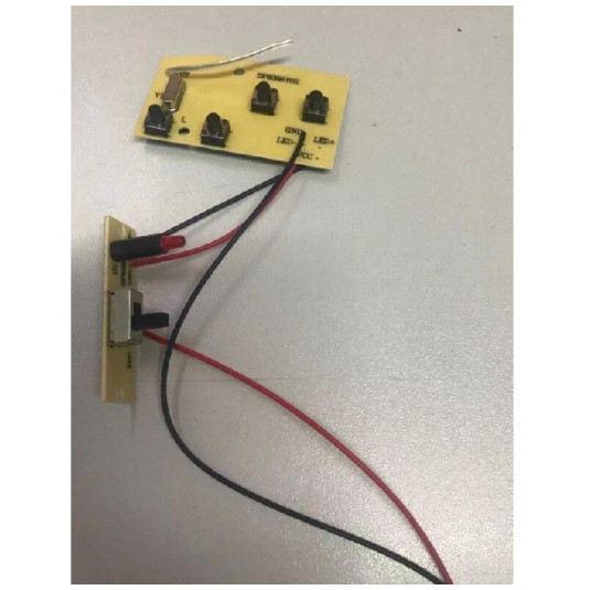 Část RC Rock Crawler deska vysílače