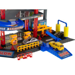 Parkovací garáž dvoupatrová čerpací stanice myčka aut