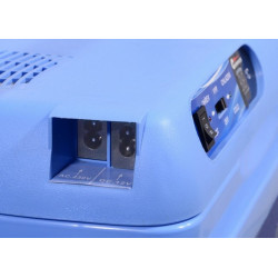 Chladící box 25litrů BLUE 220/12V displej s teplotou + ohřev